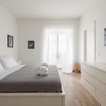 Loverhome 2 Řím