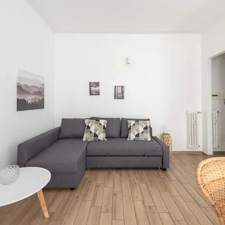 Apartment Loverhome 2