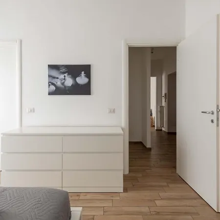 Apartment Loverhome 2